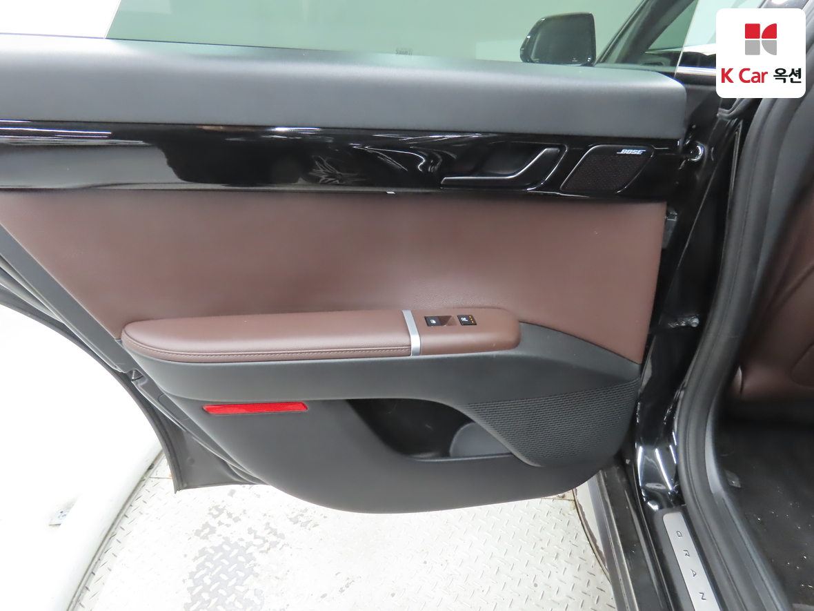 Hyundai Grandeur - 22