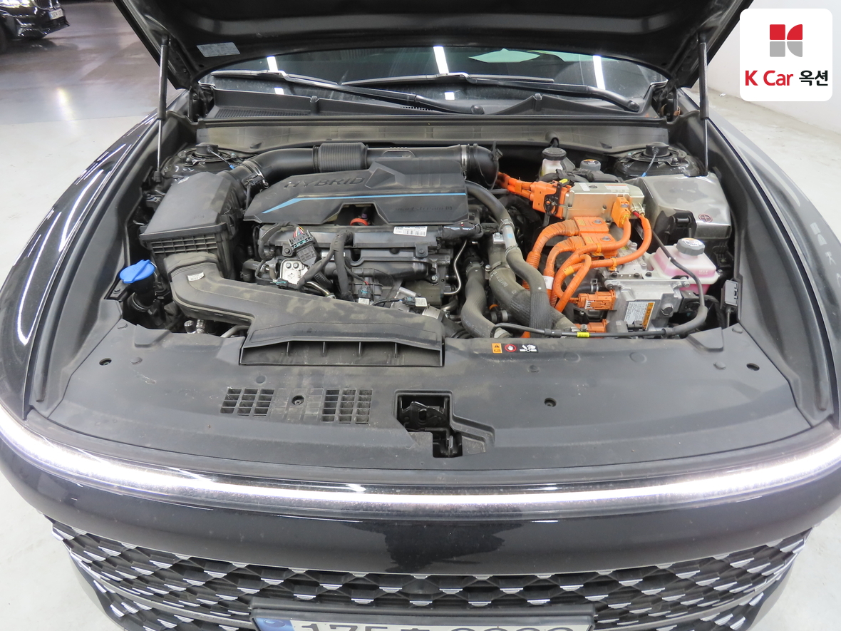 Hyundai Grandeur - 34