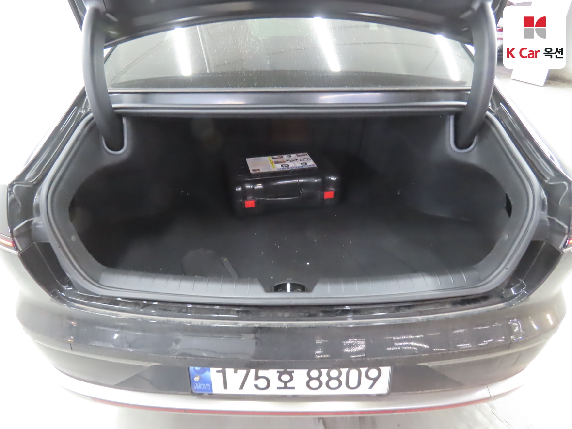 Hyundai Grandeur - 26