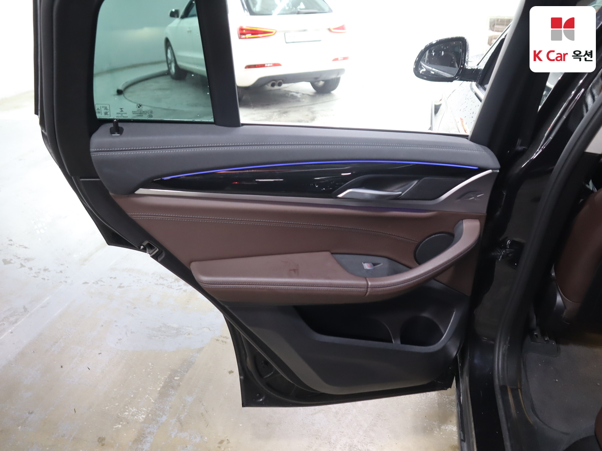 BMW X4 - 24