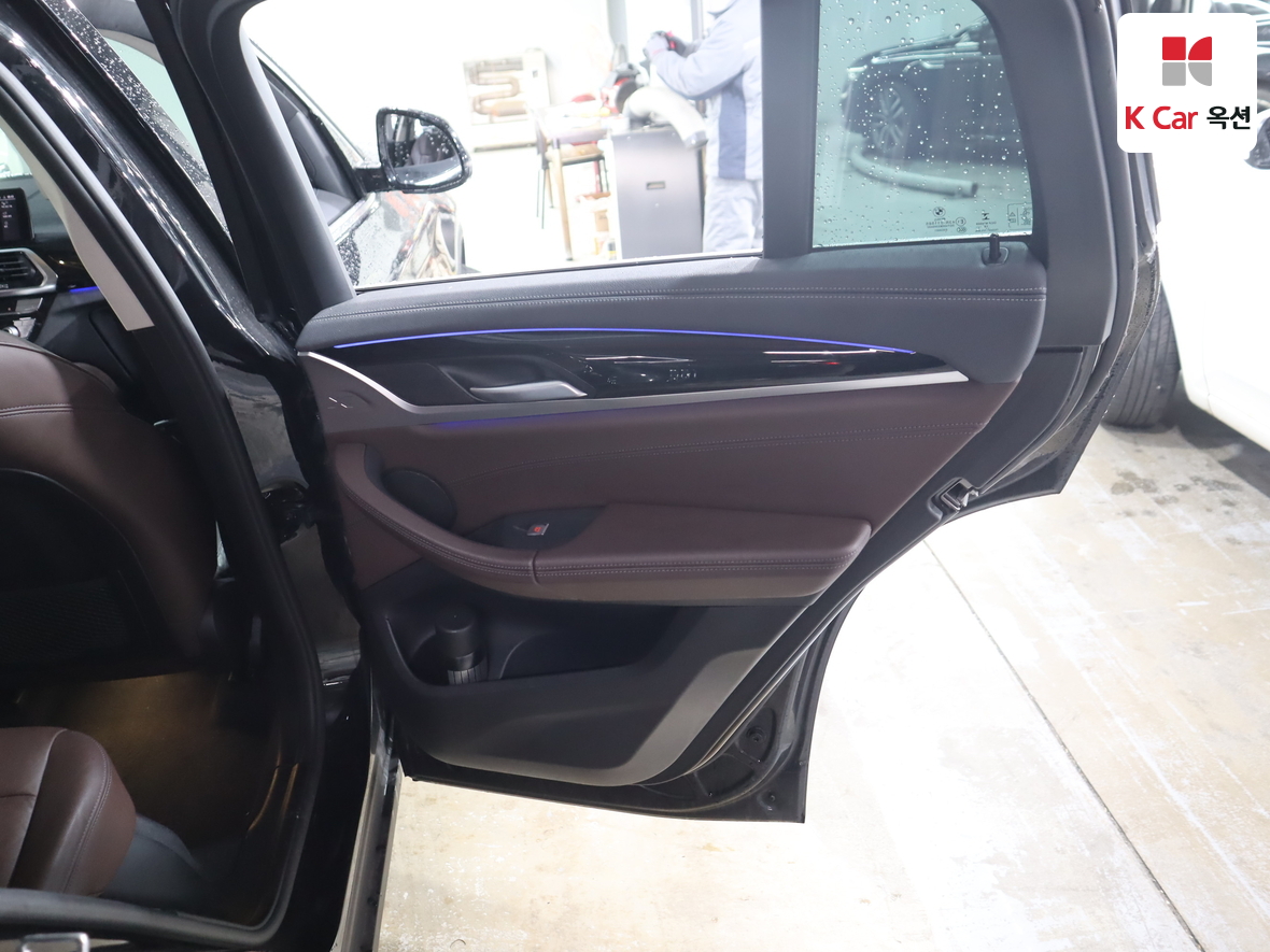 BMW X4 - 31