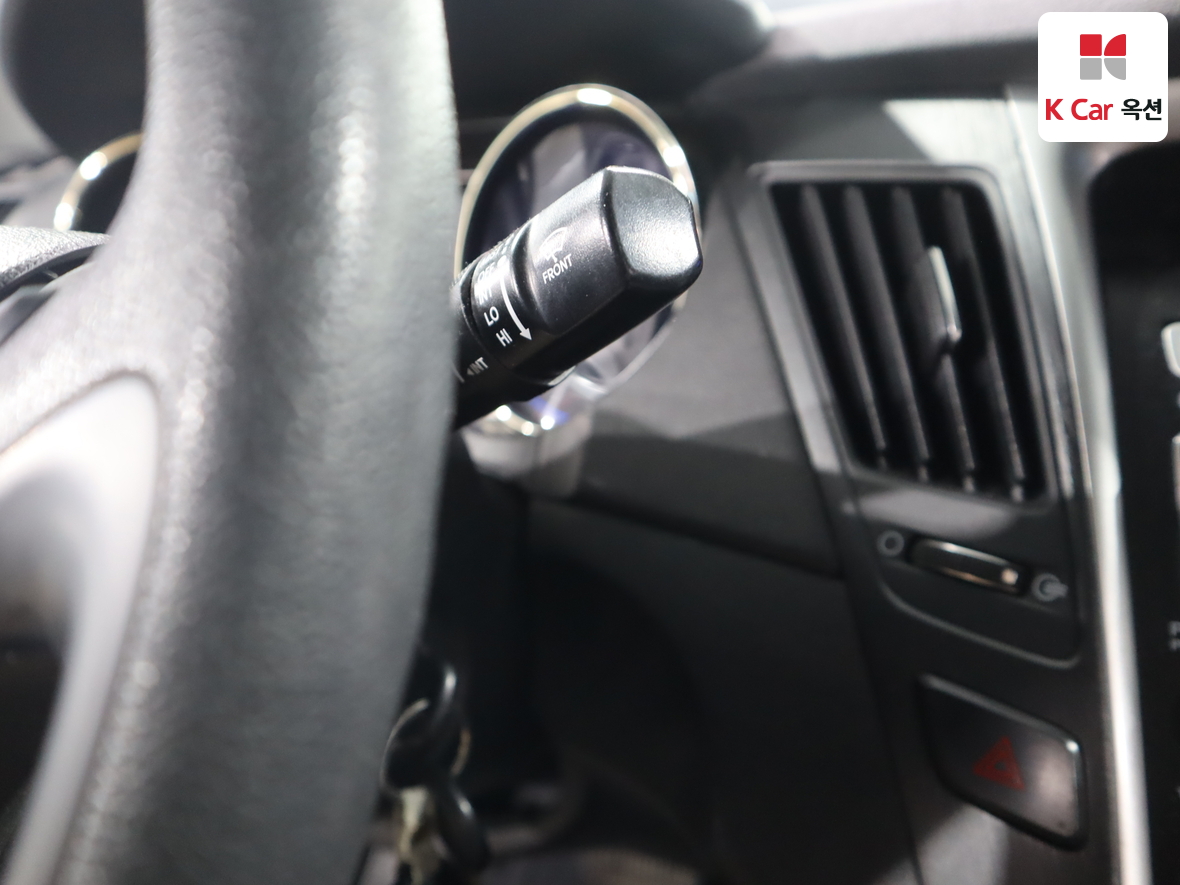 هيونداي سوناتا 2010 - صورة 11