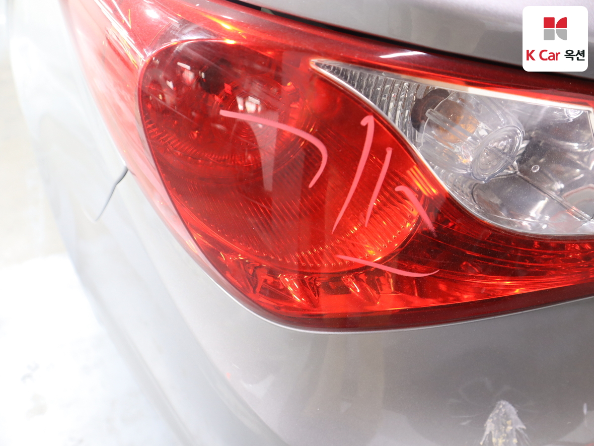 هيونداي سوناتا 2010 - صورة 37