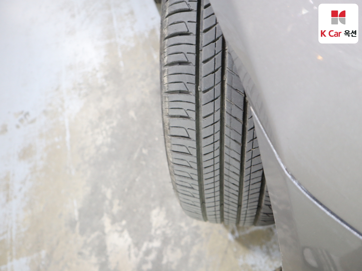 هيونداي سوناتا 2010 - صورة 30