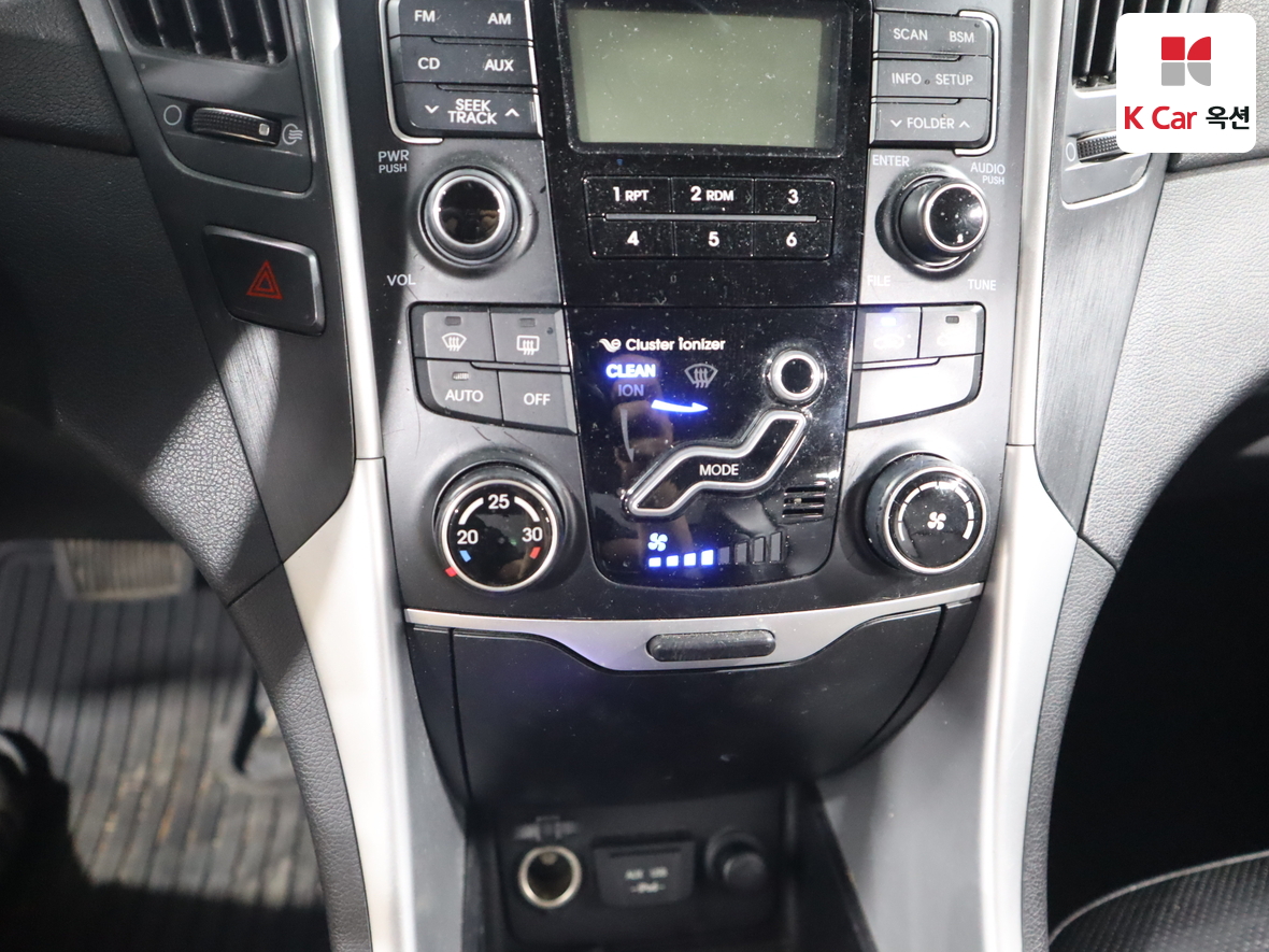 هيونداي سوناتا 2010 - صورة 15