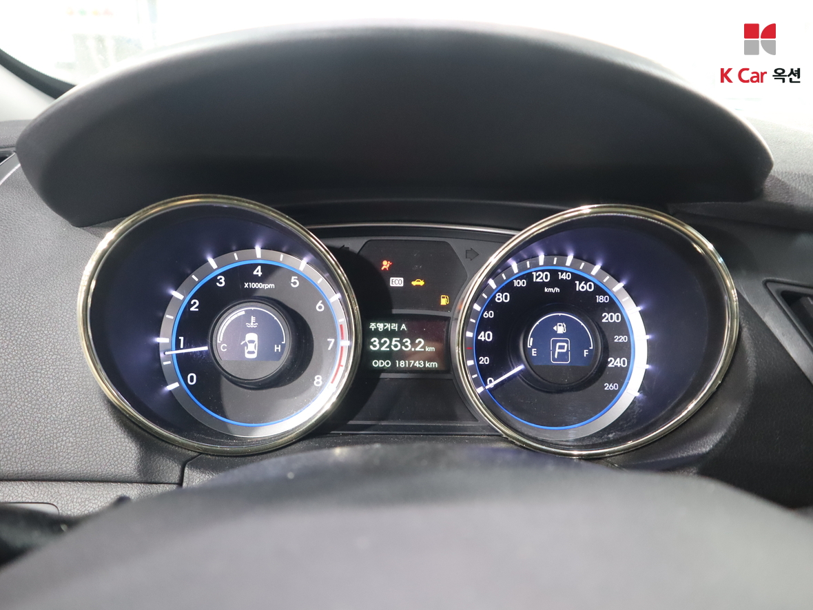 هيونداي سوناتا 2010 - صورة 5