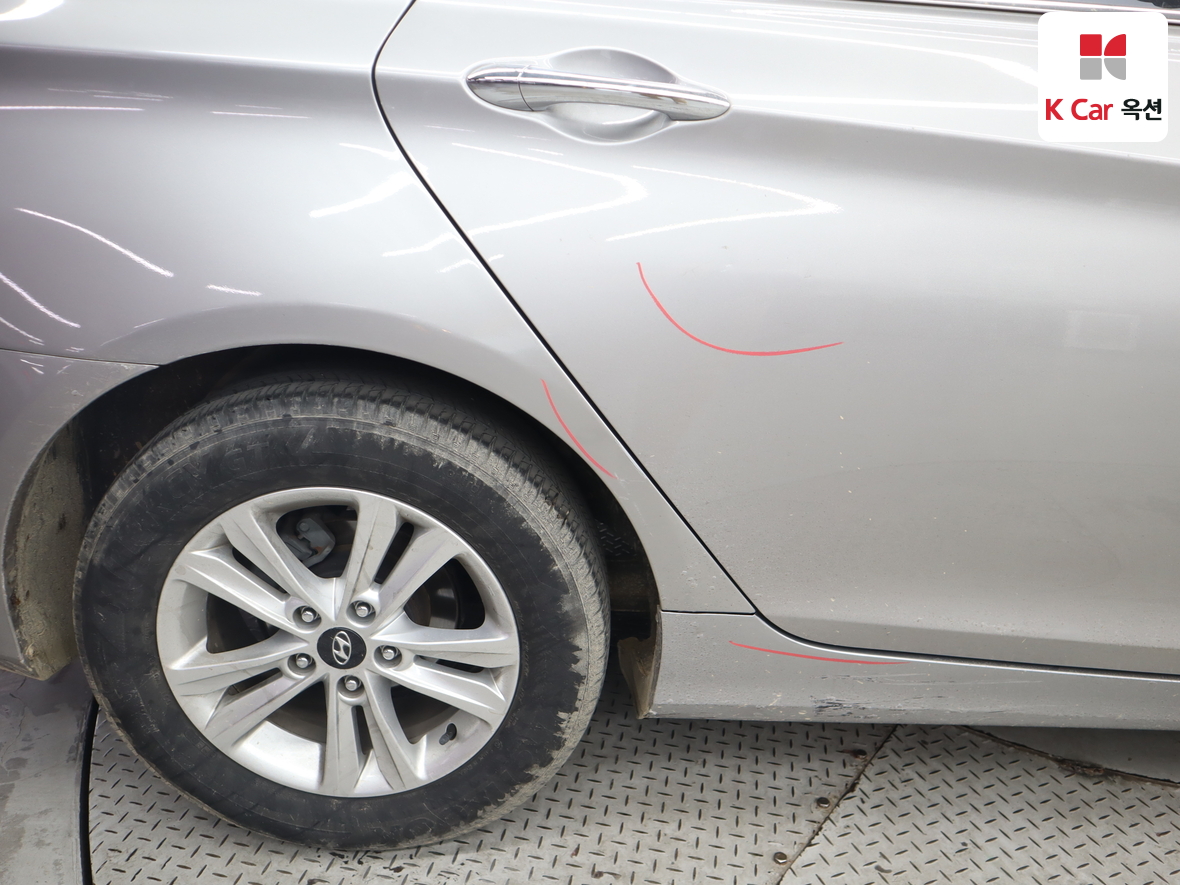 هيونداي سوناتا 2010 - صورة 40