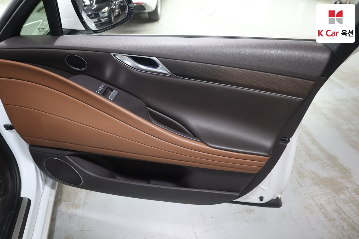Genesis G80 - 28