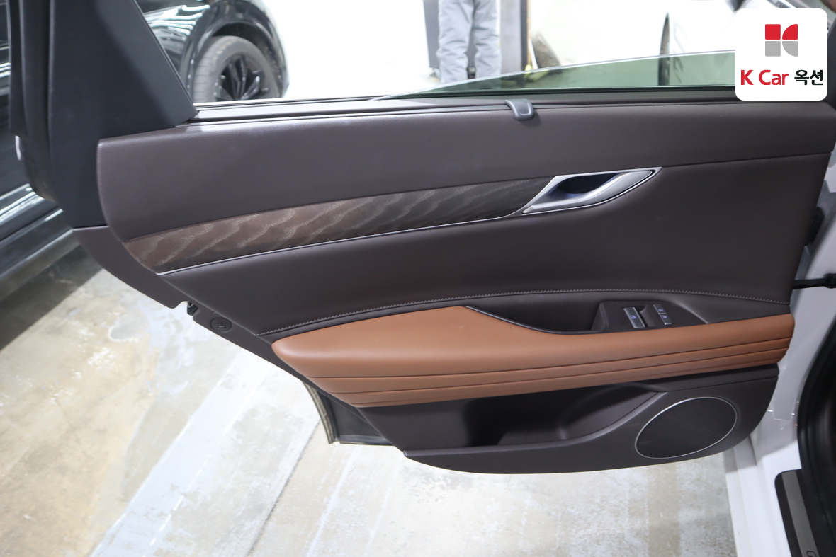 Genesis G80 - 21