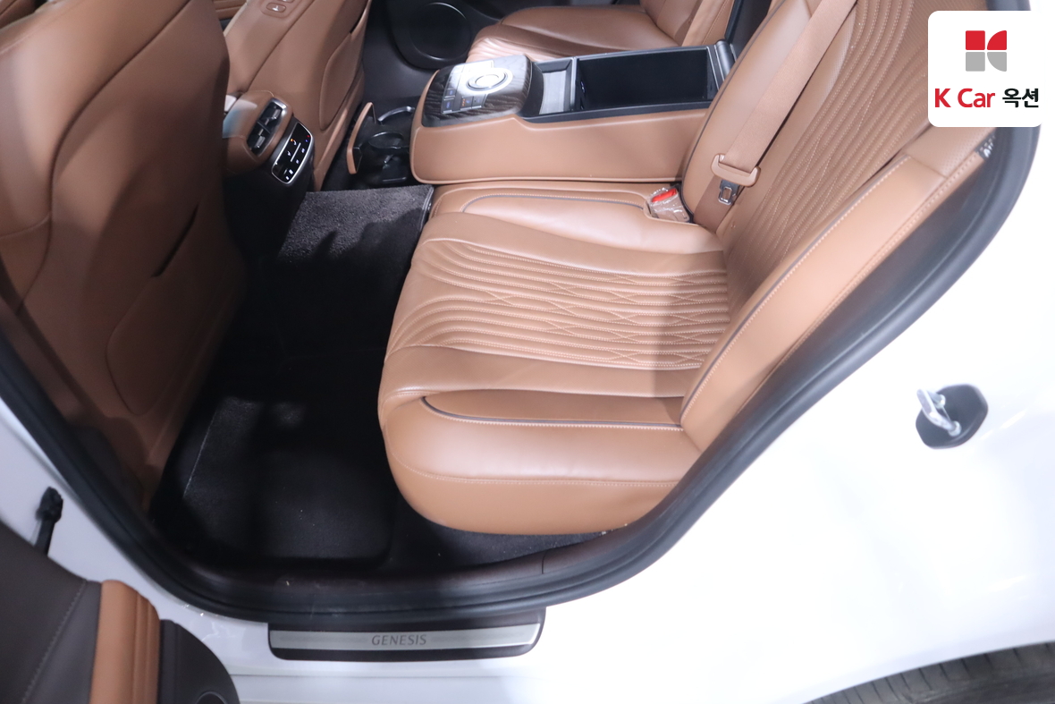 Genesis G80 - 22