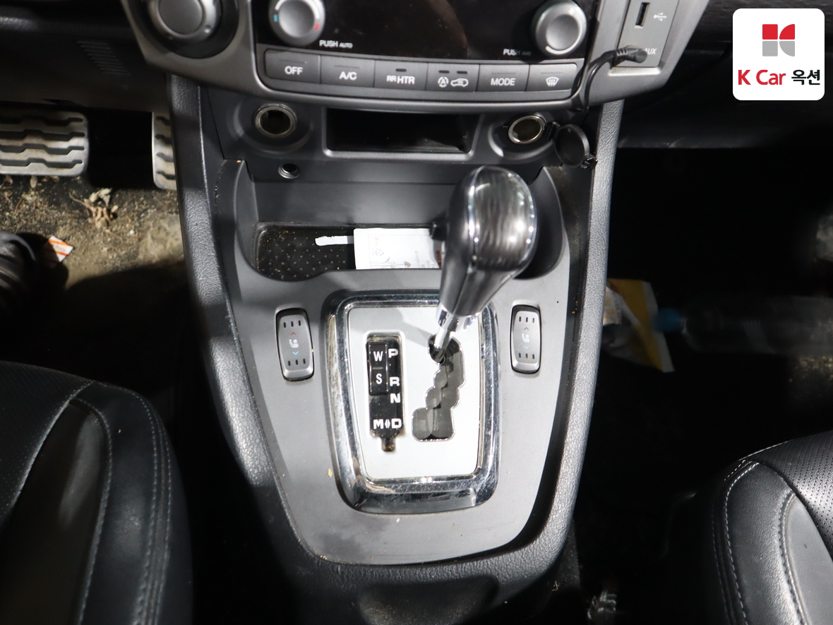 سانج يونج كوراندو توريزمو 2017 - صورة 16