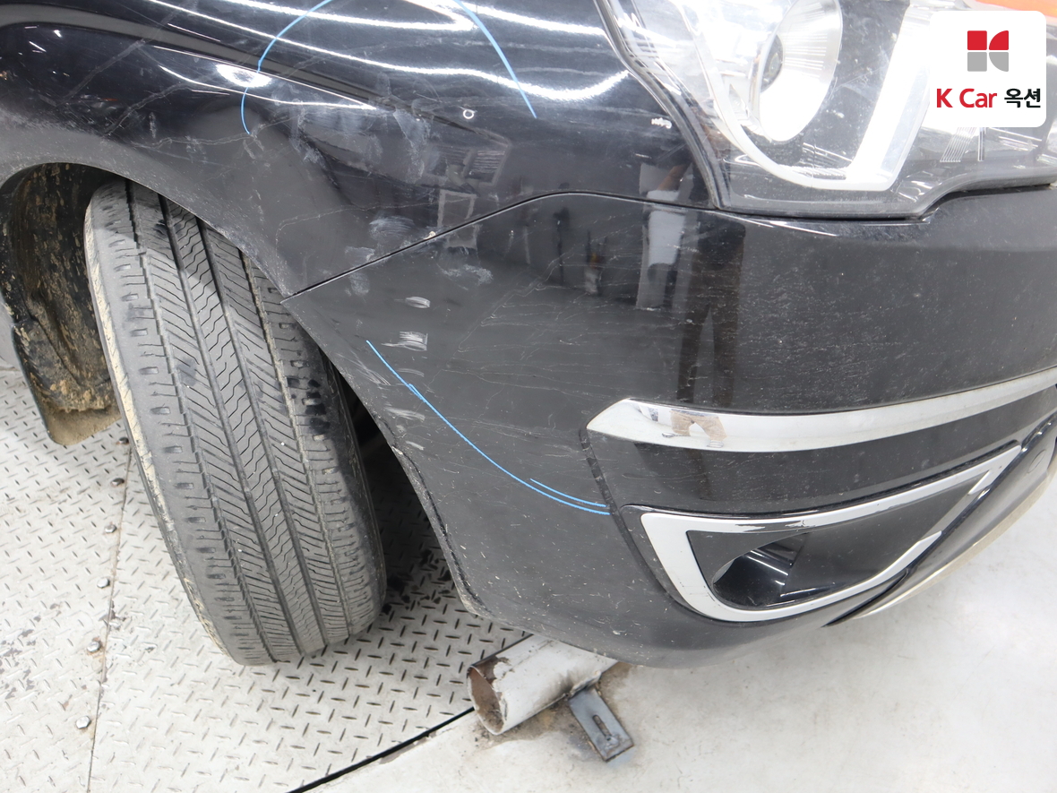 سانج يونج كوراندو توريزمو 2017 - صورة 37