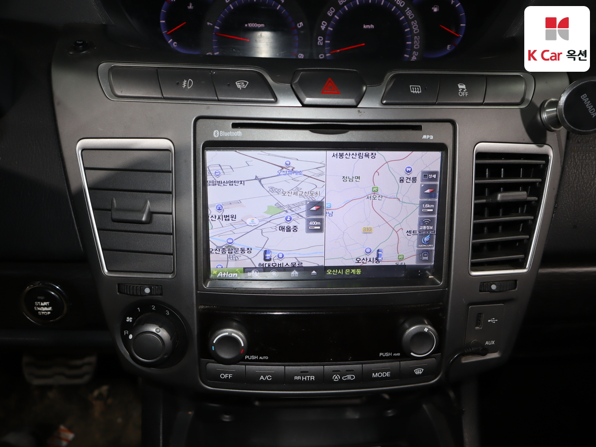 سانج يونج كوراندو توريزمو 2017 - صورة 15