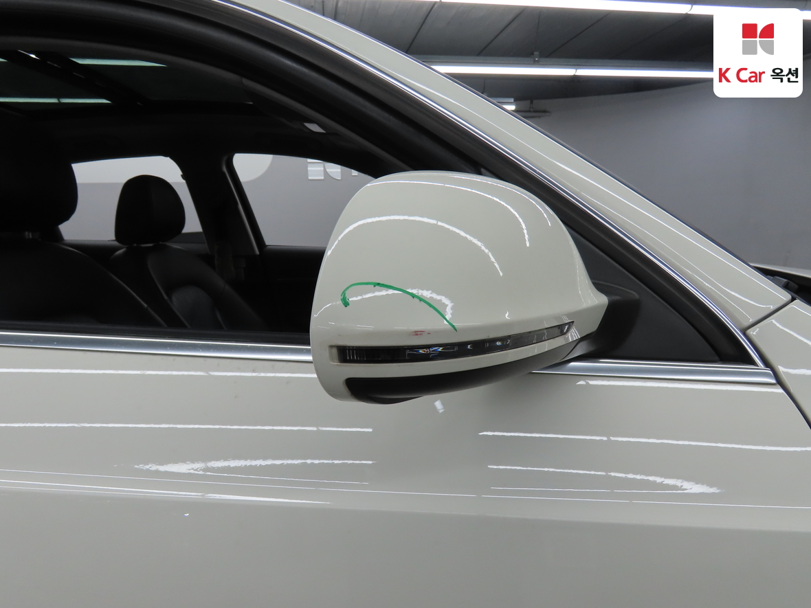 아우디 Q3 - 46