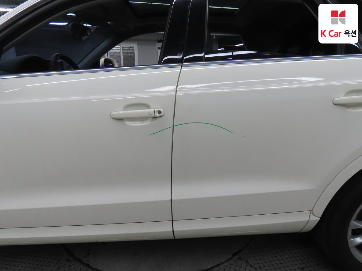 아우디 Q3 - 41