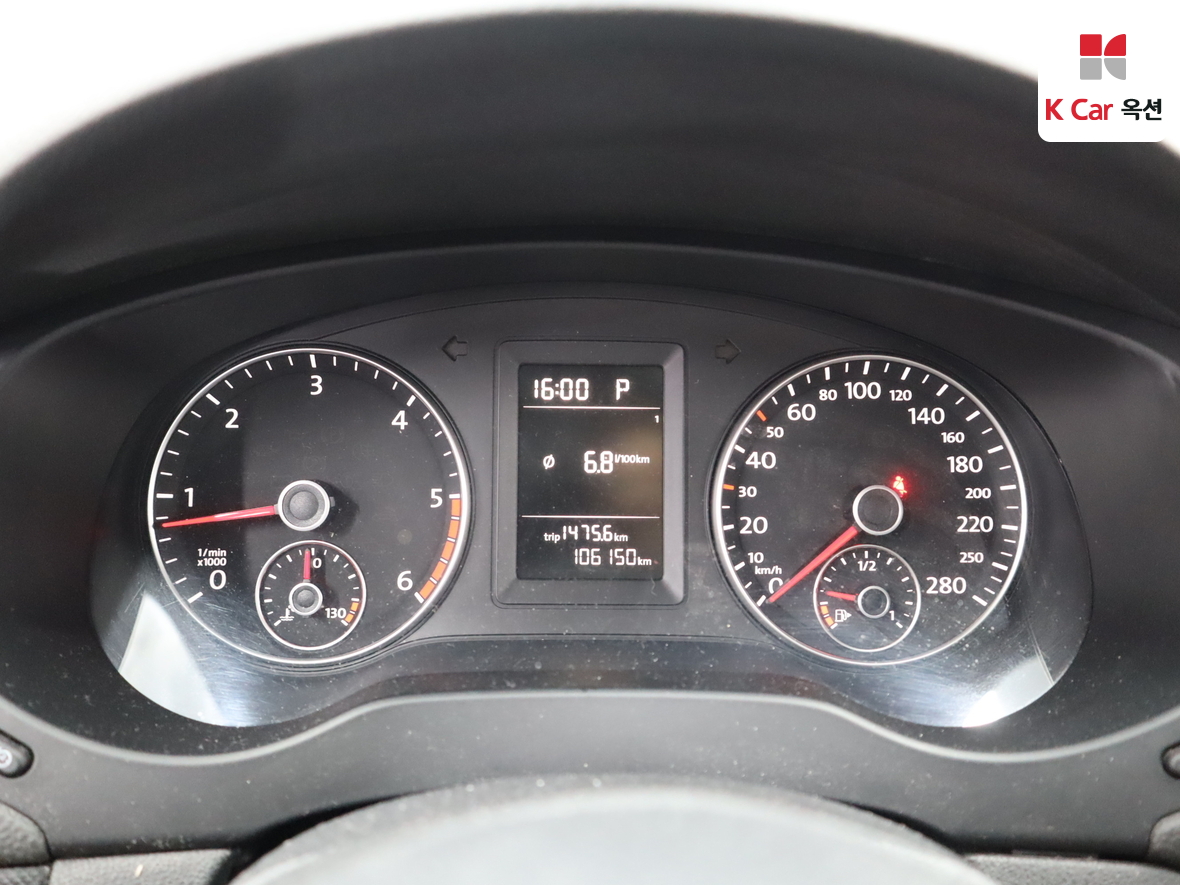 Volkswagen Jetta - 5
