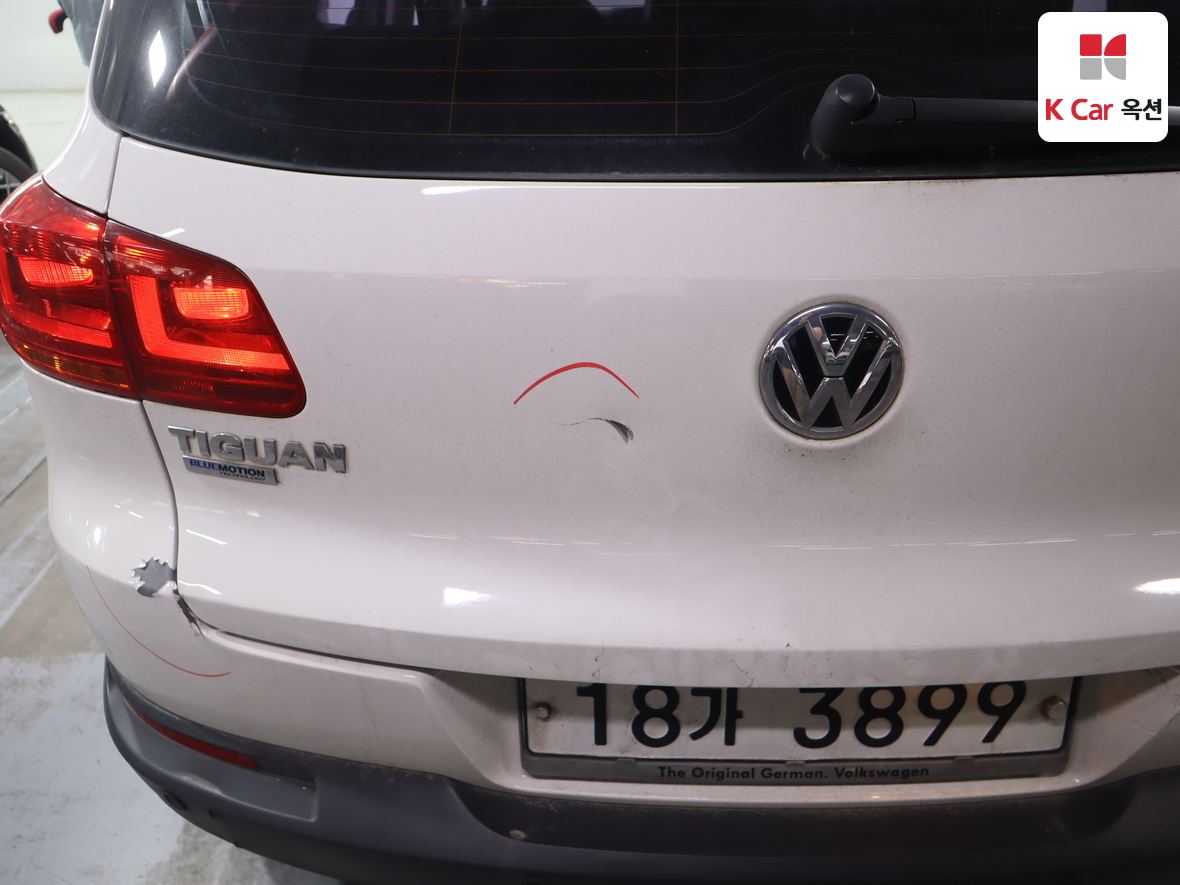 Volkswagen Tiguan - 43