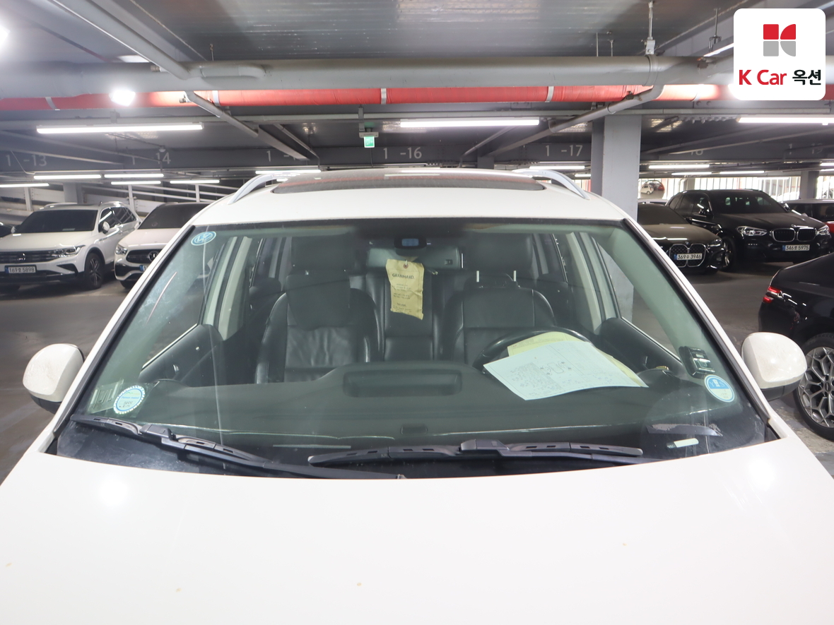 Volkswagen Tiguan - 37