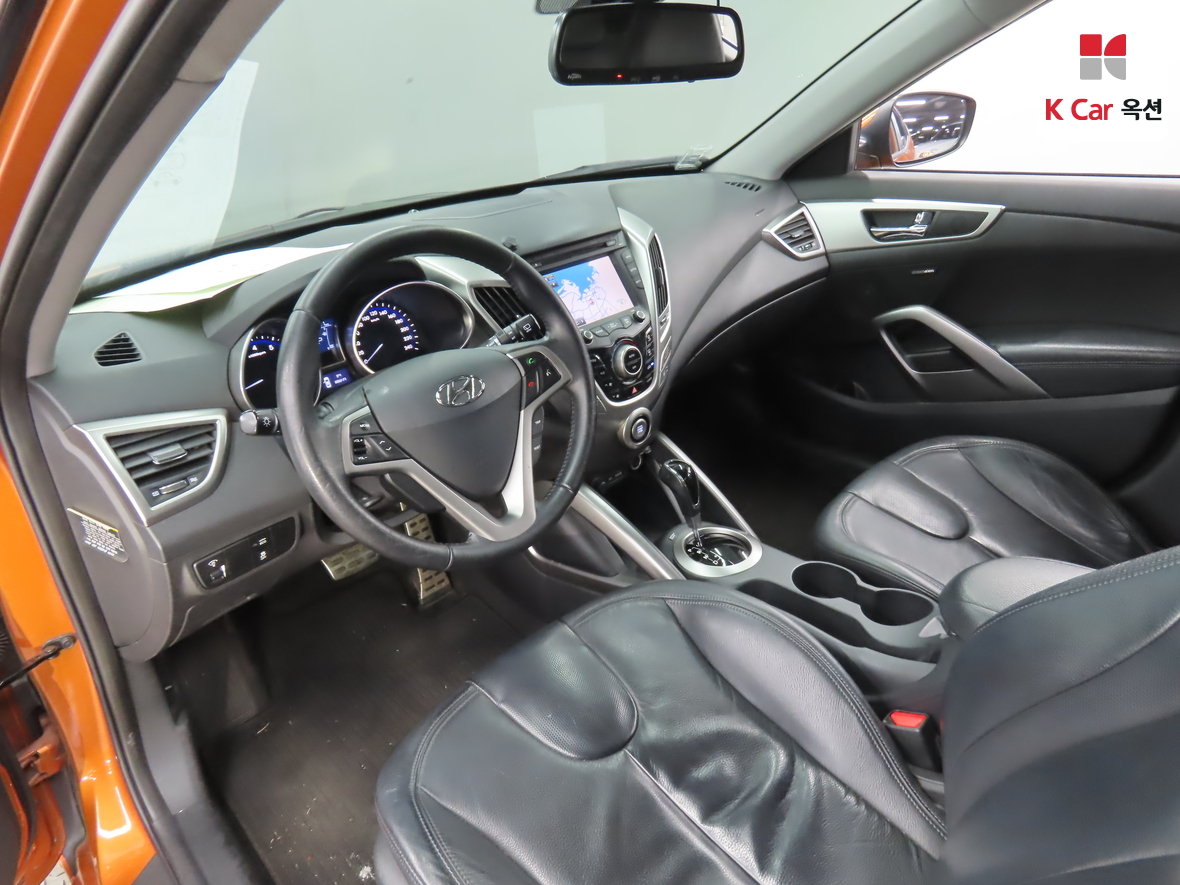 هيونداي فيلوستر 2012 - صورة 3