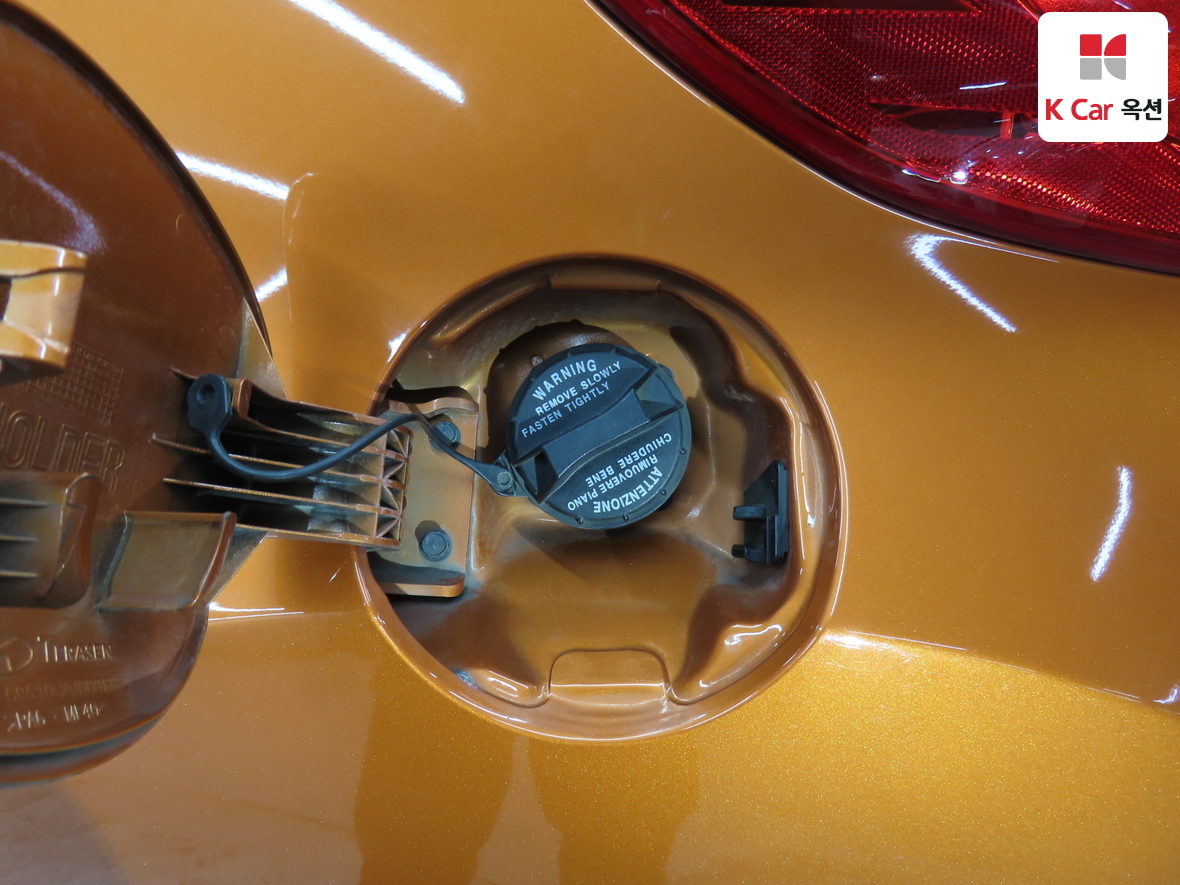 هيونداي فيلوستر 2012 - صورة 22