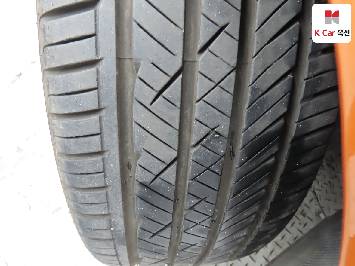 هيونداي فيلوستر 2012 - صورة 30