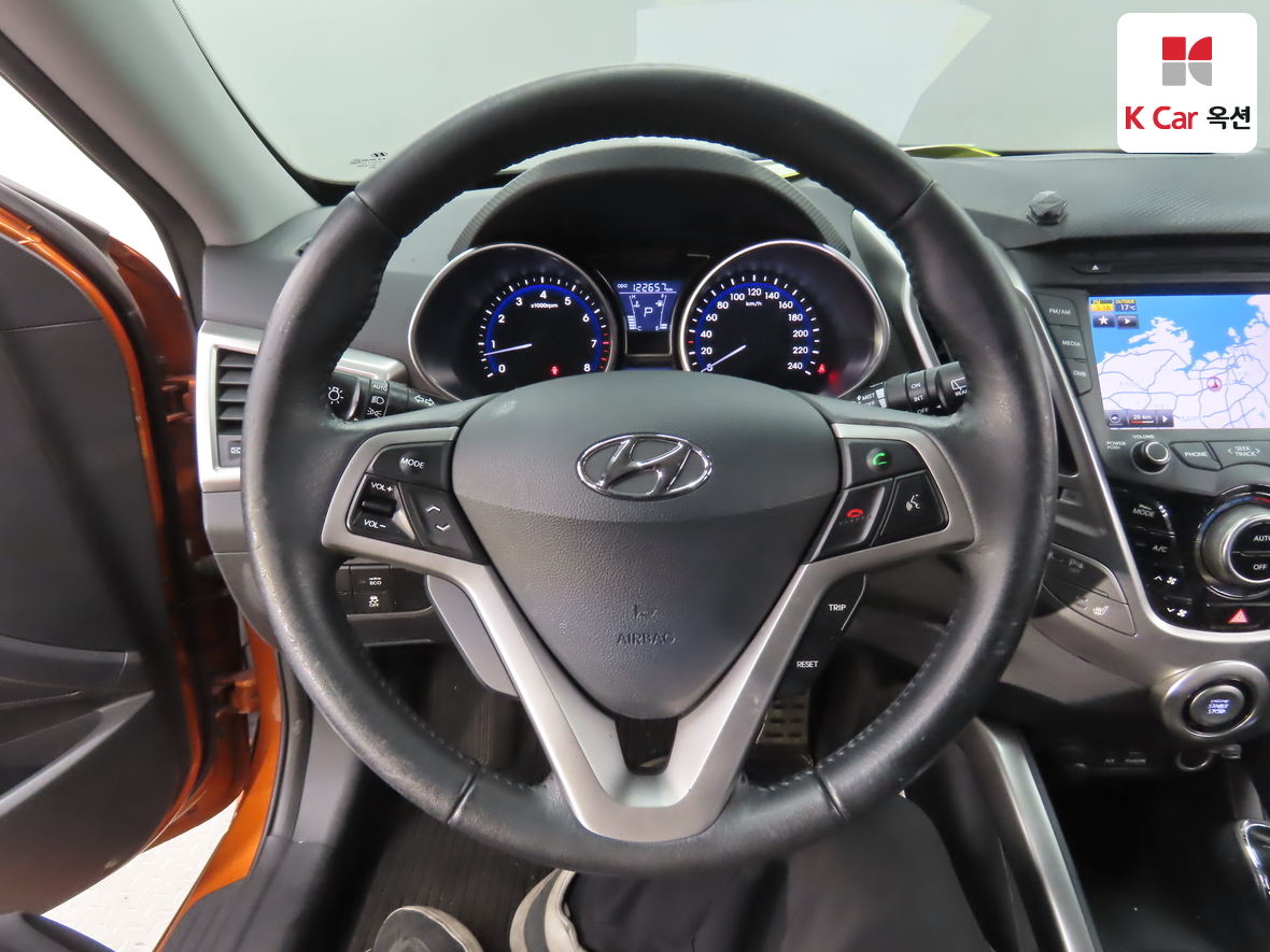 هيونداي فيلوستر 2012 - صورة 10