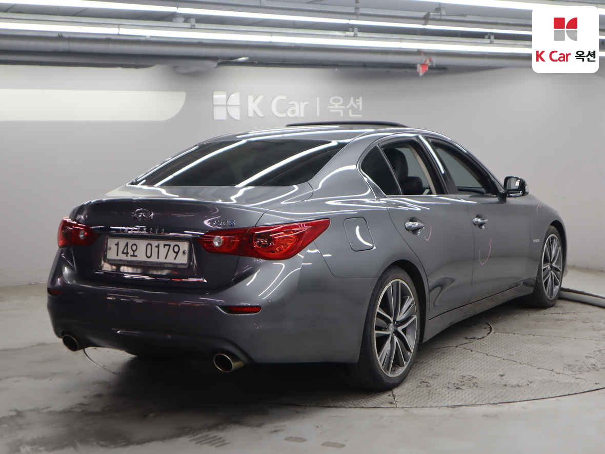إنفينيتي Q50 - 2