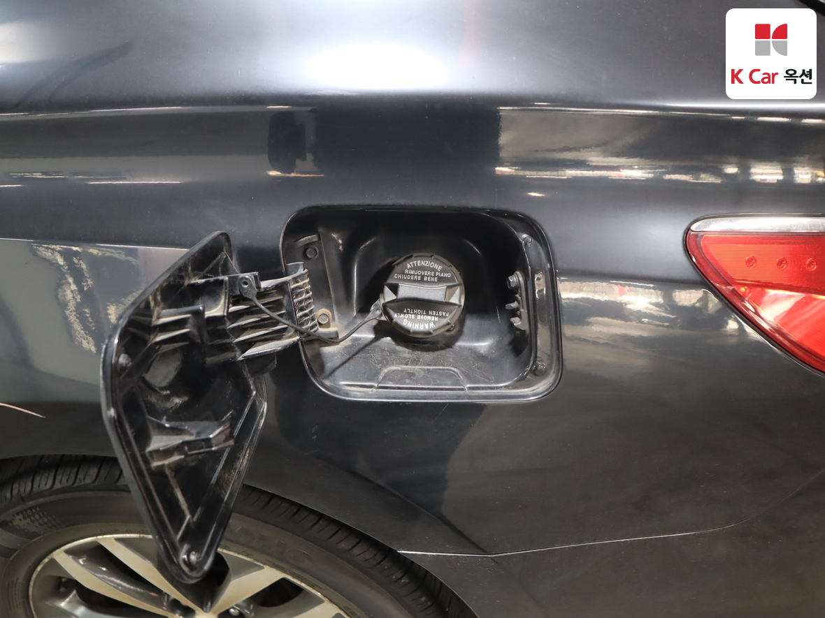 هيونداي أزيرا 2011 - صورة 26