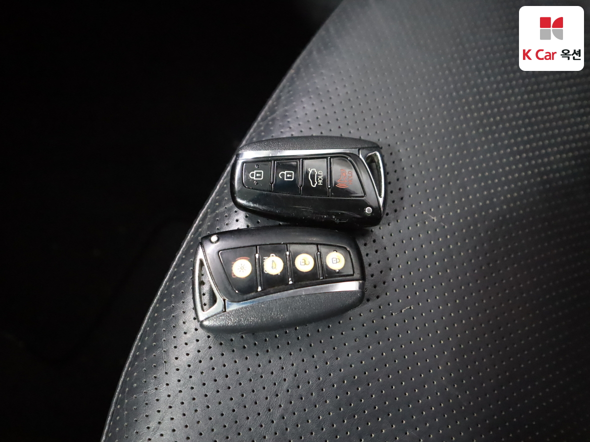 هيونداي أزيرا 2011 - صورة 18