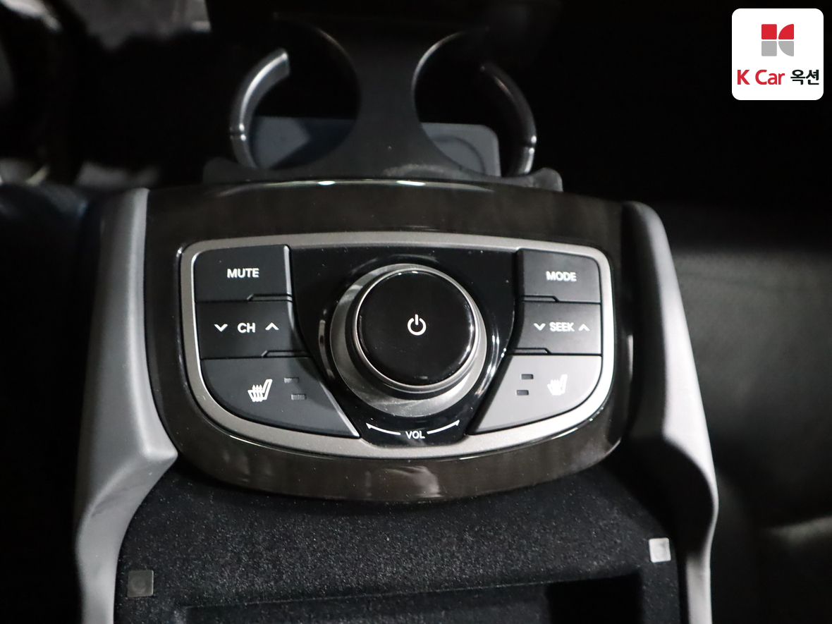 هيونداي أزيرا 2011 - صورة 25