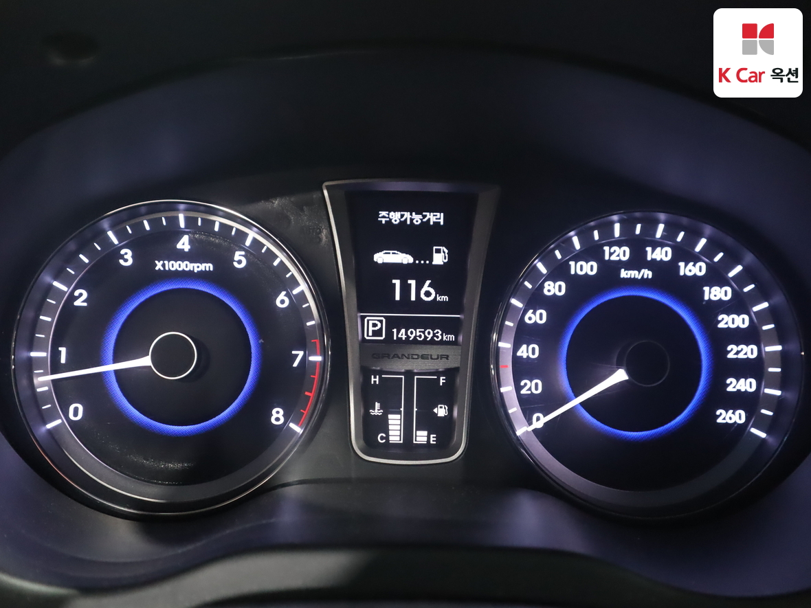 هيونداي أزيرا 2011 - صورة 5