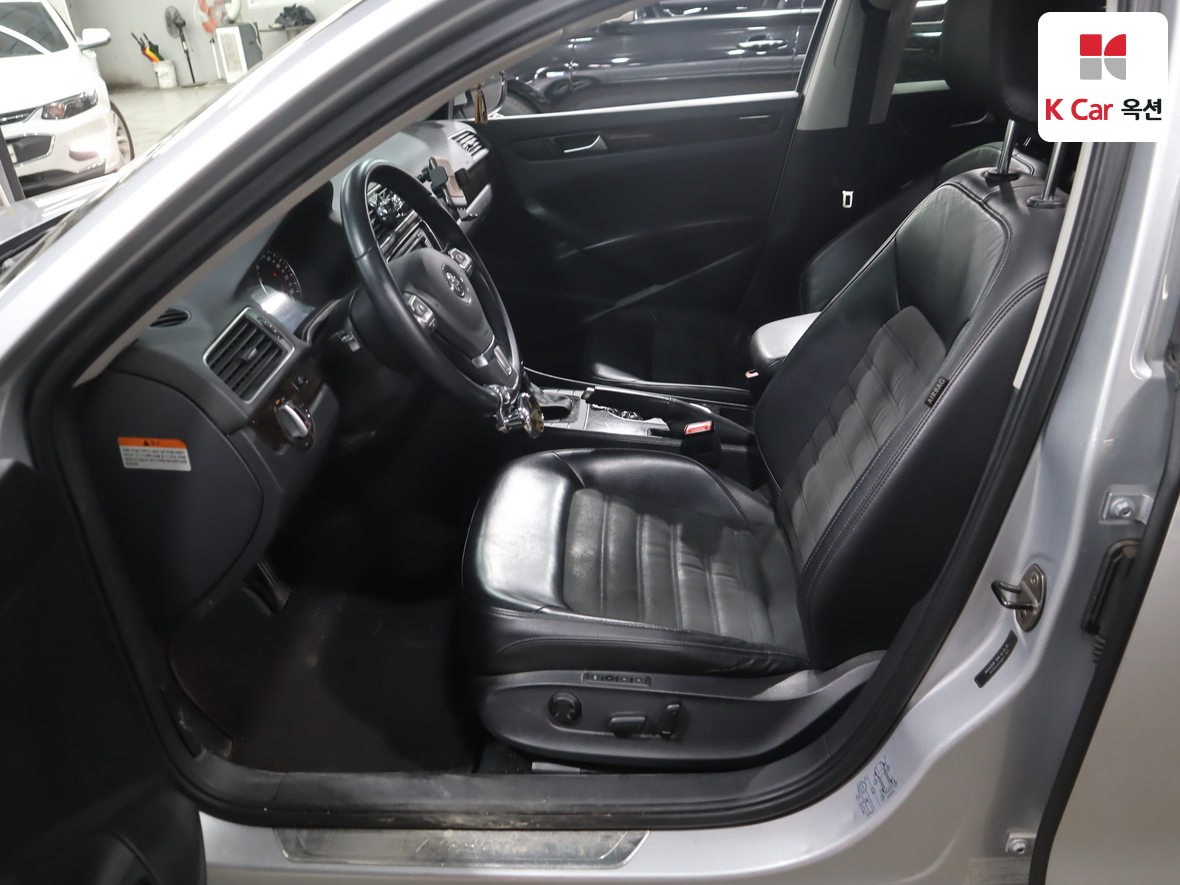 Volkswagen Passat - 19