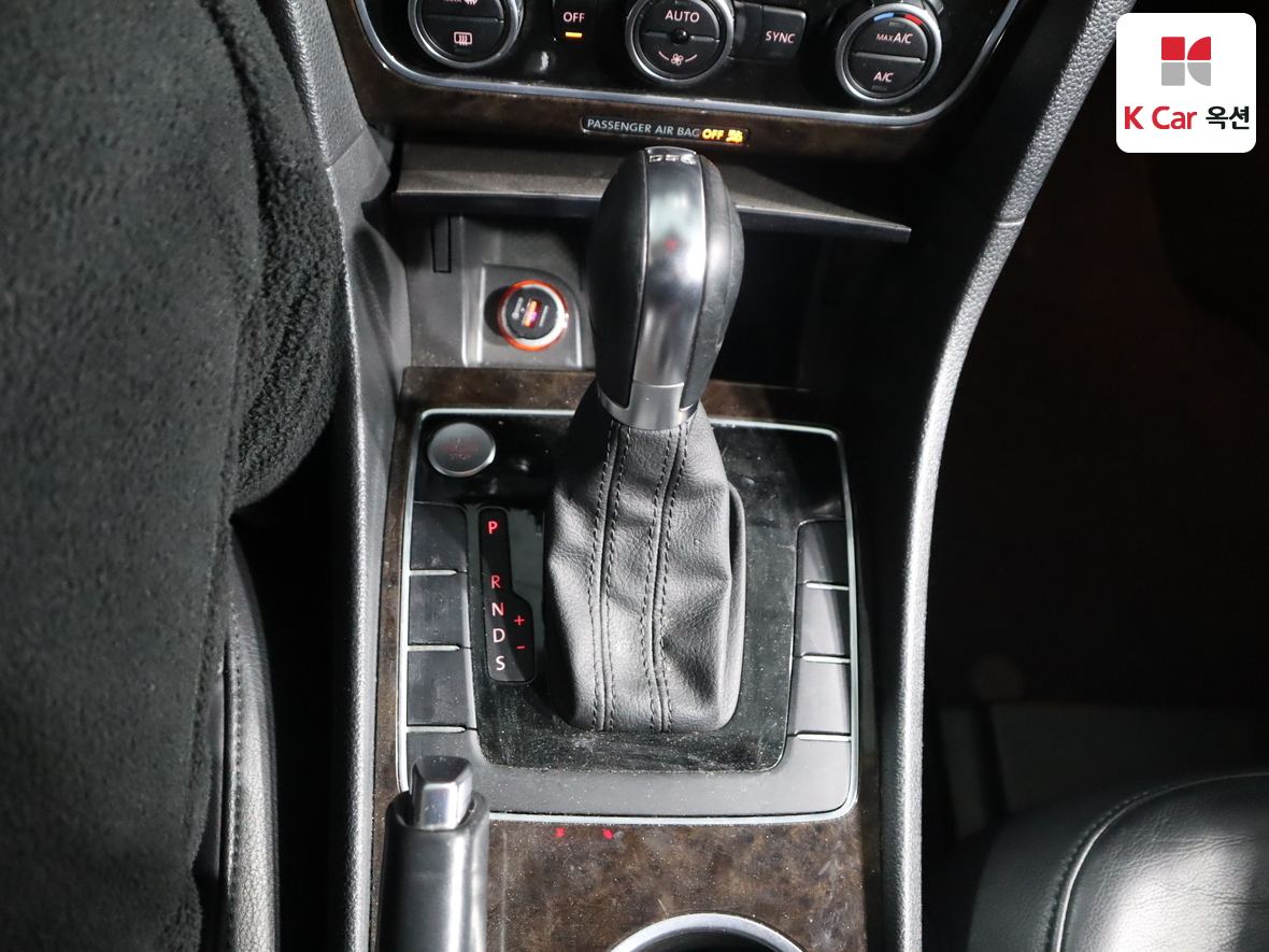 Volkswagen Passat - 17