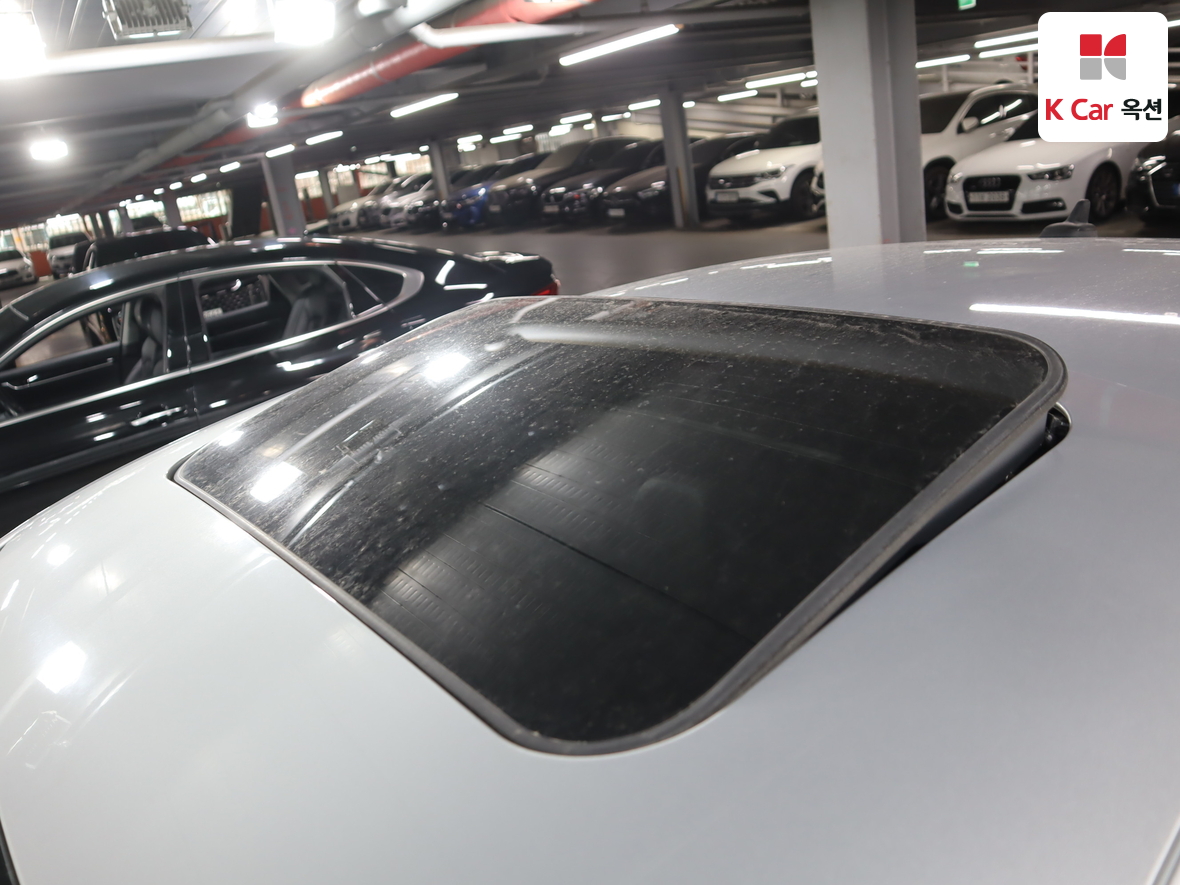 Volkswagen Passat - 24