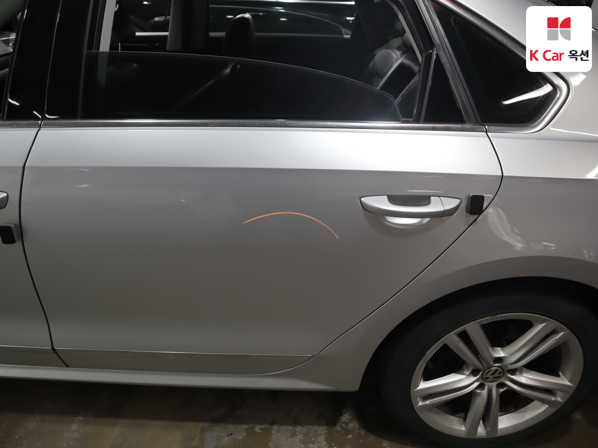 Volkswagen Passat - 41