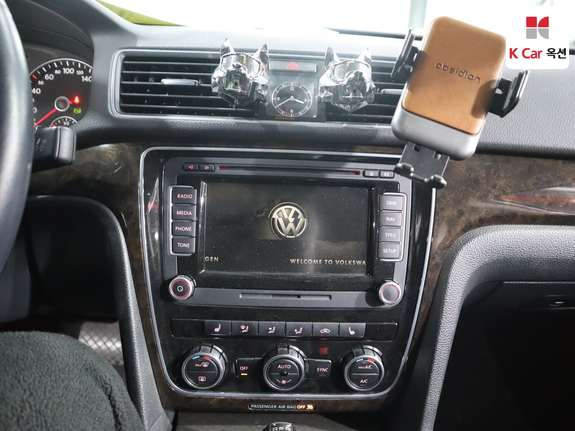 Volkswagen Passat - 6