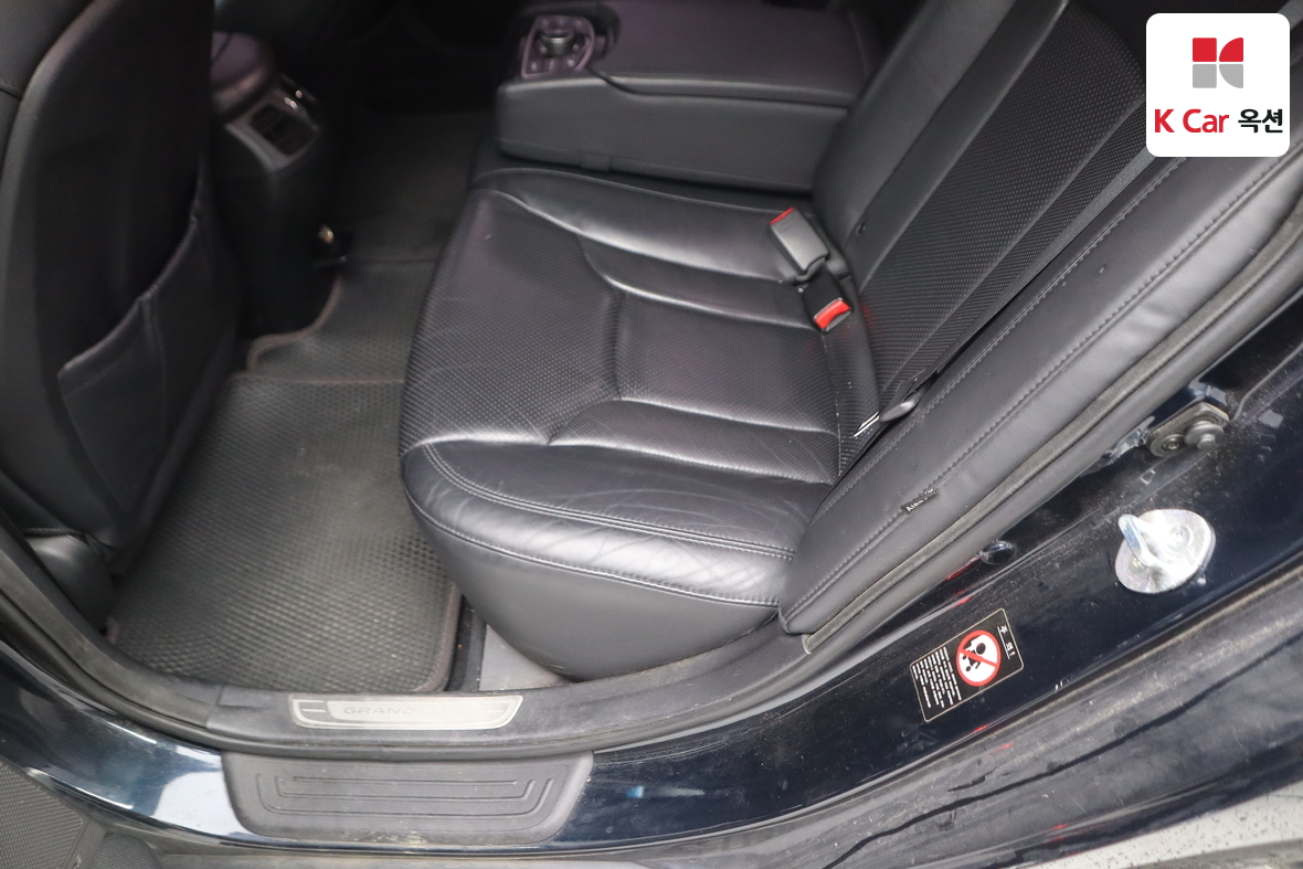 Hyundai AZERA 2014 - Image 21