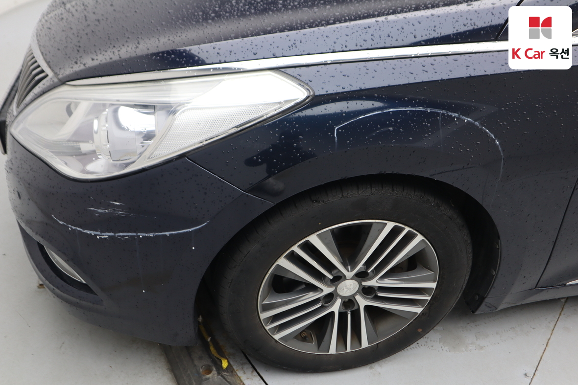 Hyundai AZERA 2014 - Image 33