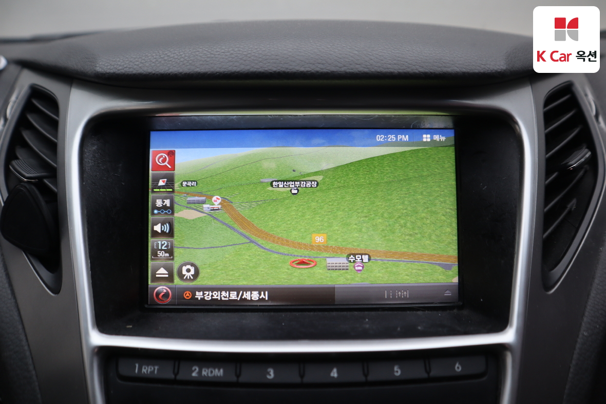 Hyundai AZERA 2014 - Image 13