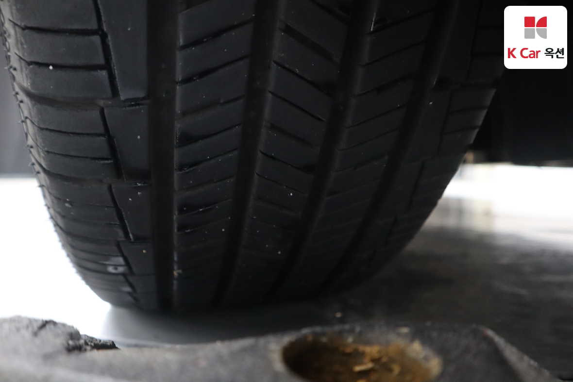 Hyundai AZERA 2014 - Image 30