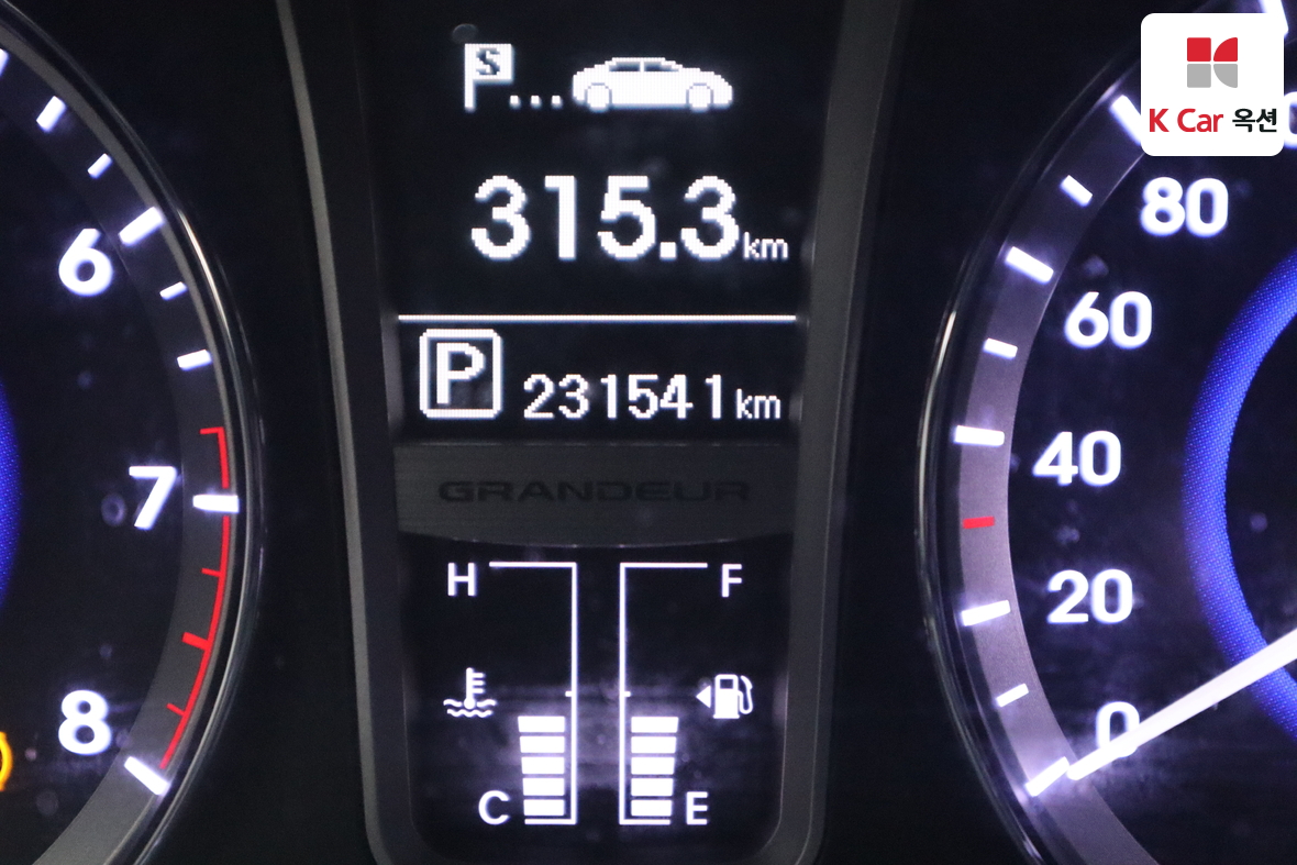 Hyundai AZERA 2014 - Image 4