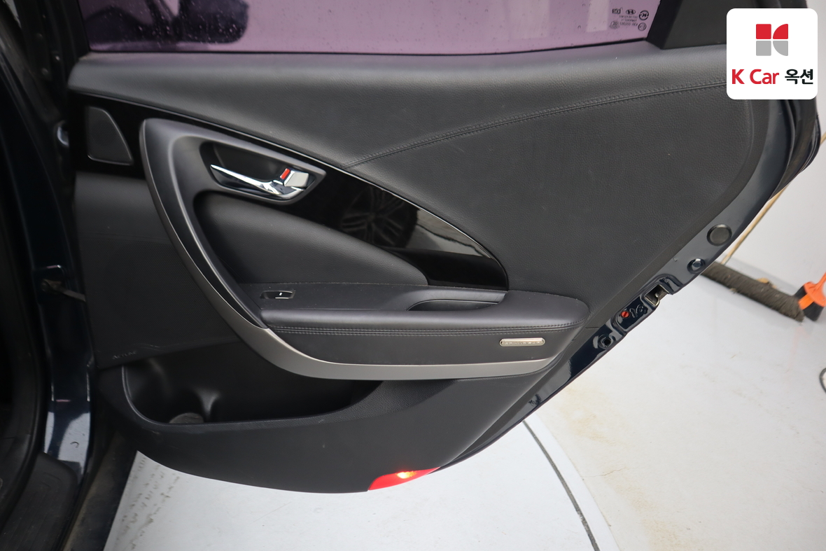 Hyundai AZERA 2014 - Image 25