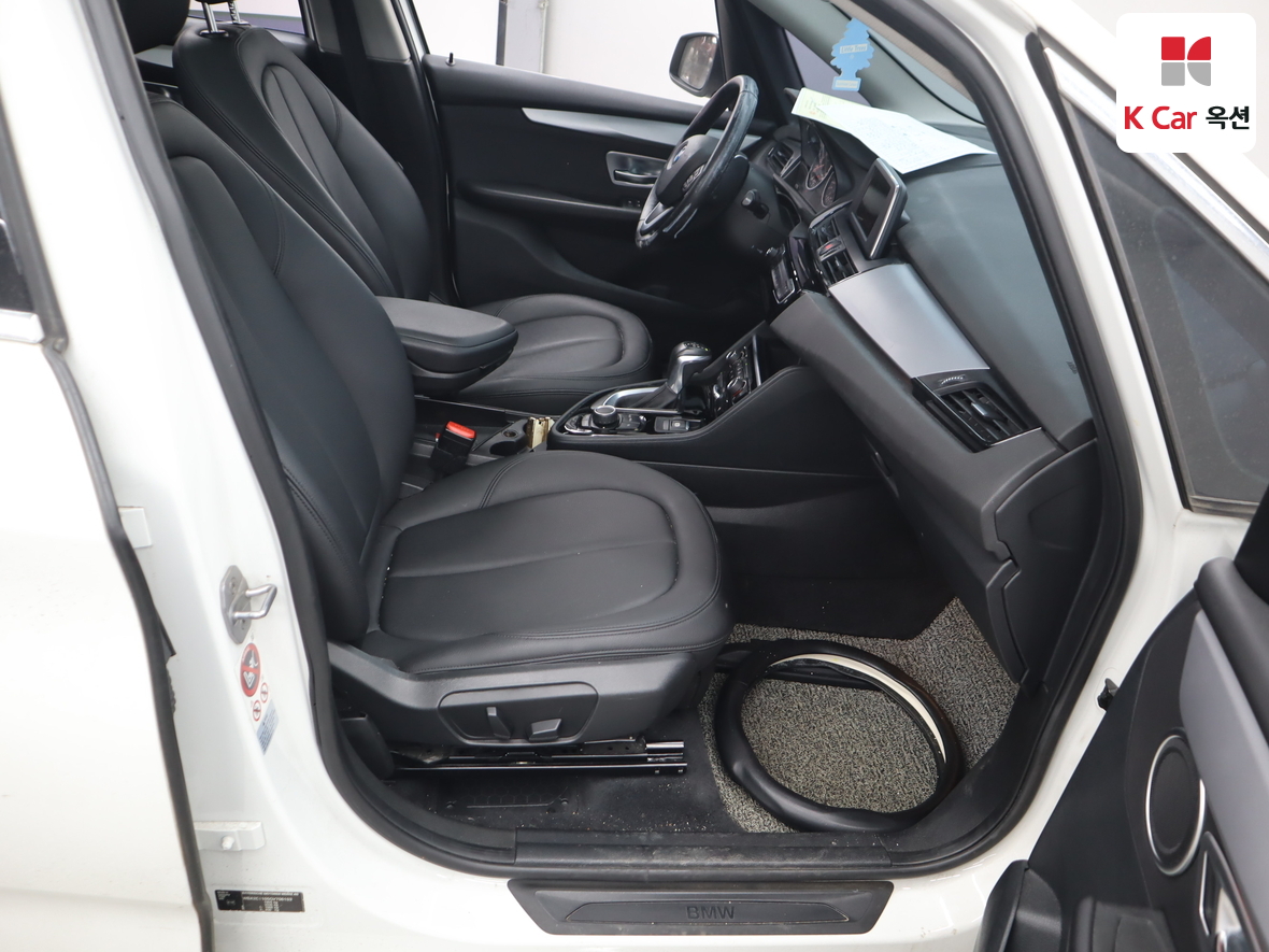 BMW 2 Series - 35