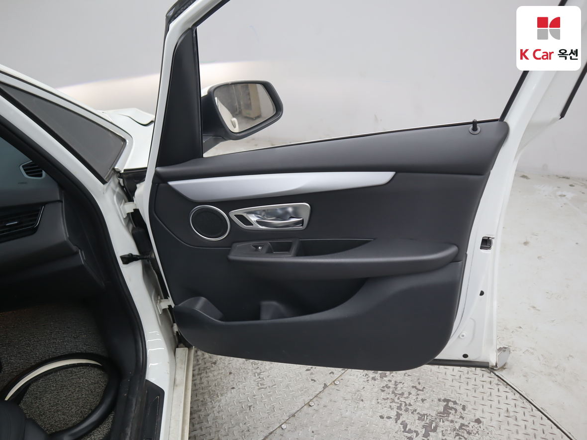 BMW 2 Series - 34
