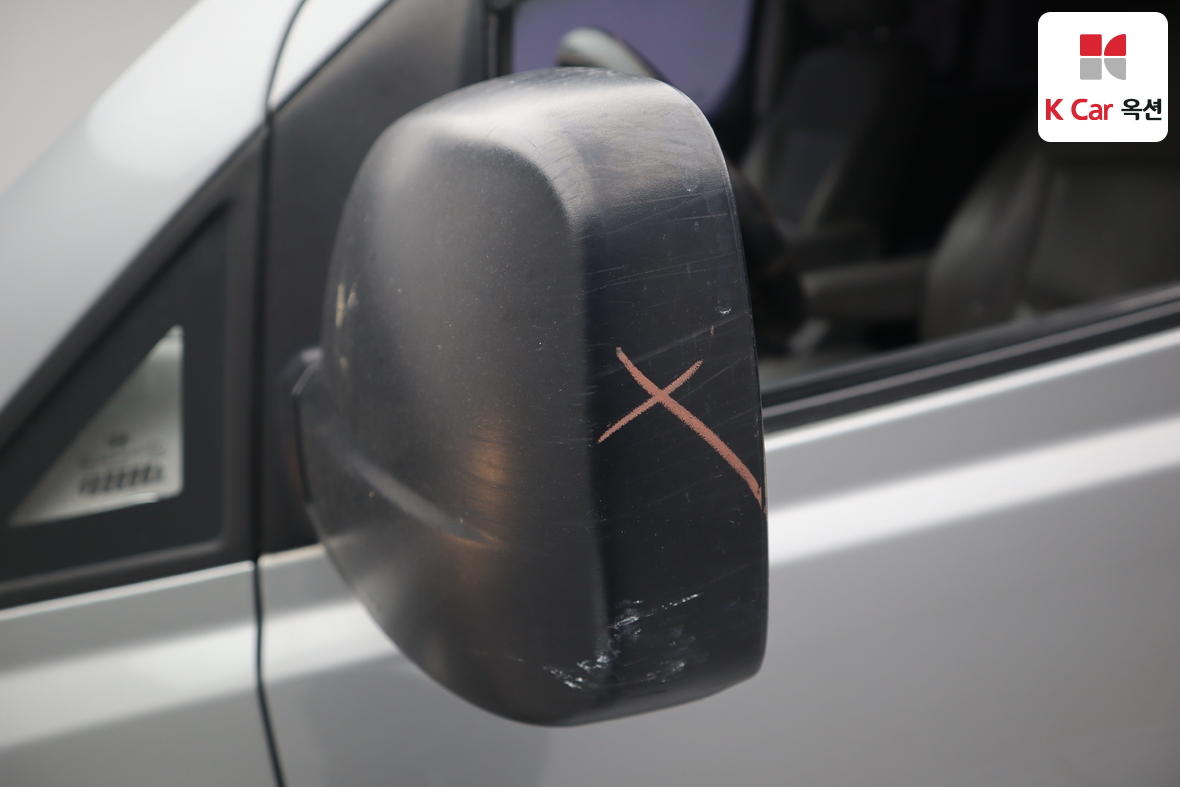 Hyundai Grand Starex 2014 - Image 40