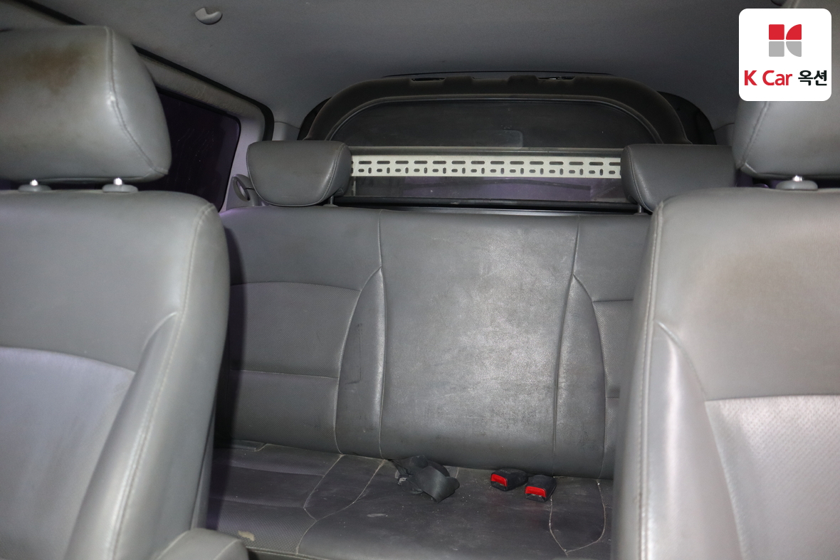 Hyundai Grand Starex 2014 - Image 18