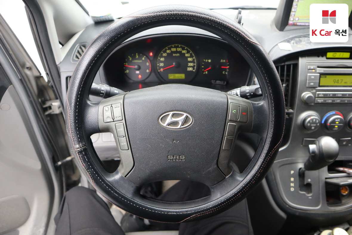 Hyundai Grand Starex 2014 - Image 10