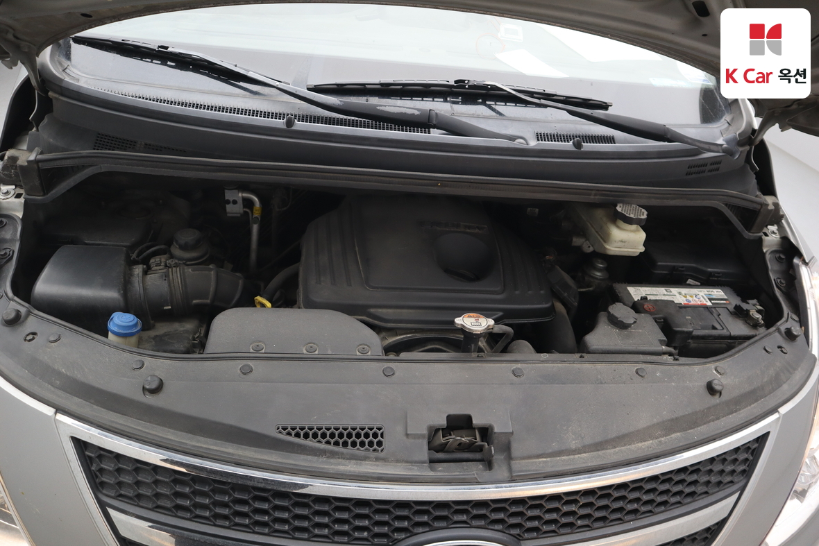 Hyundai Grand Starex 2014 - Image 29