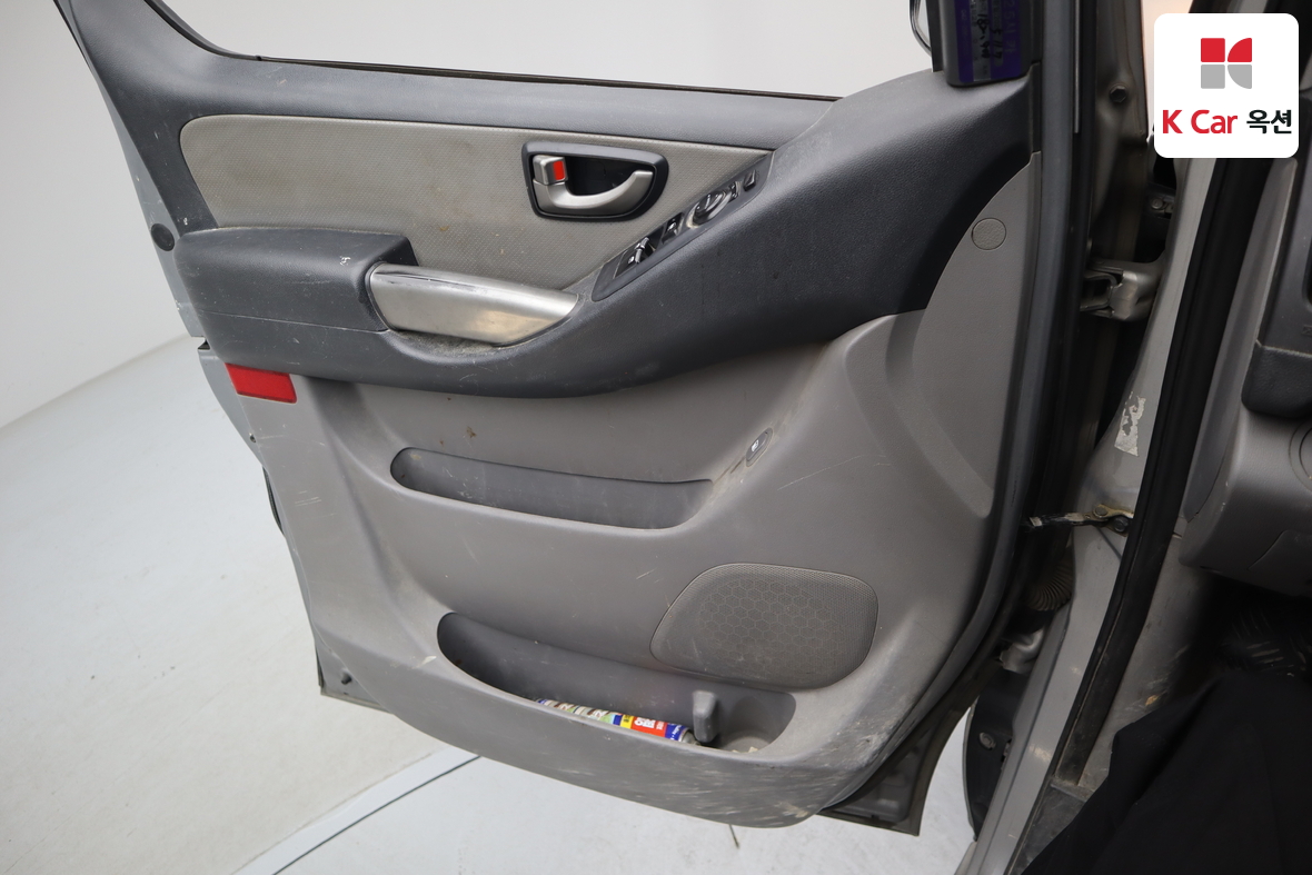 Hyundai Grand Starex 2014 - Image 8