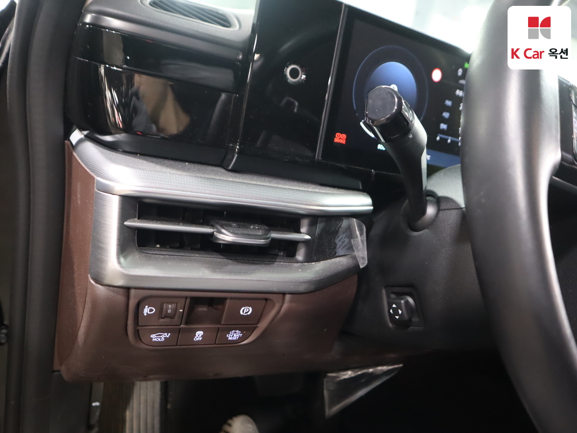 Hyundai Grandeur - 9
